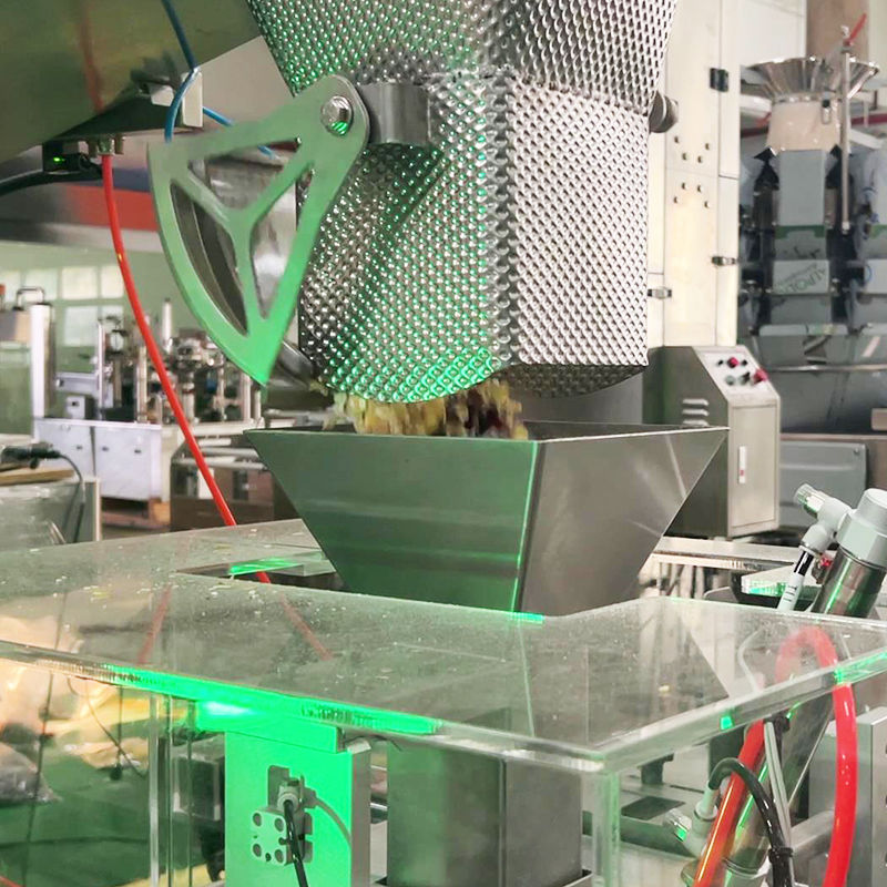 पक्षी फ़ूड प्रीफैब्रिकेटेड बैग पैकिंग मशीन कुत्ते का भोजन बिल्ली का भोजन पैकेजिंग मशीन बहुक्रियाशील ग्रेन्यूल पैकेजिंग उपकरण मल्टीहेड वेजर मशीन